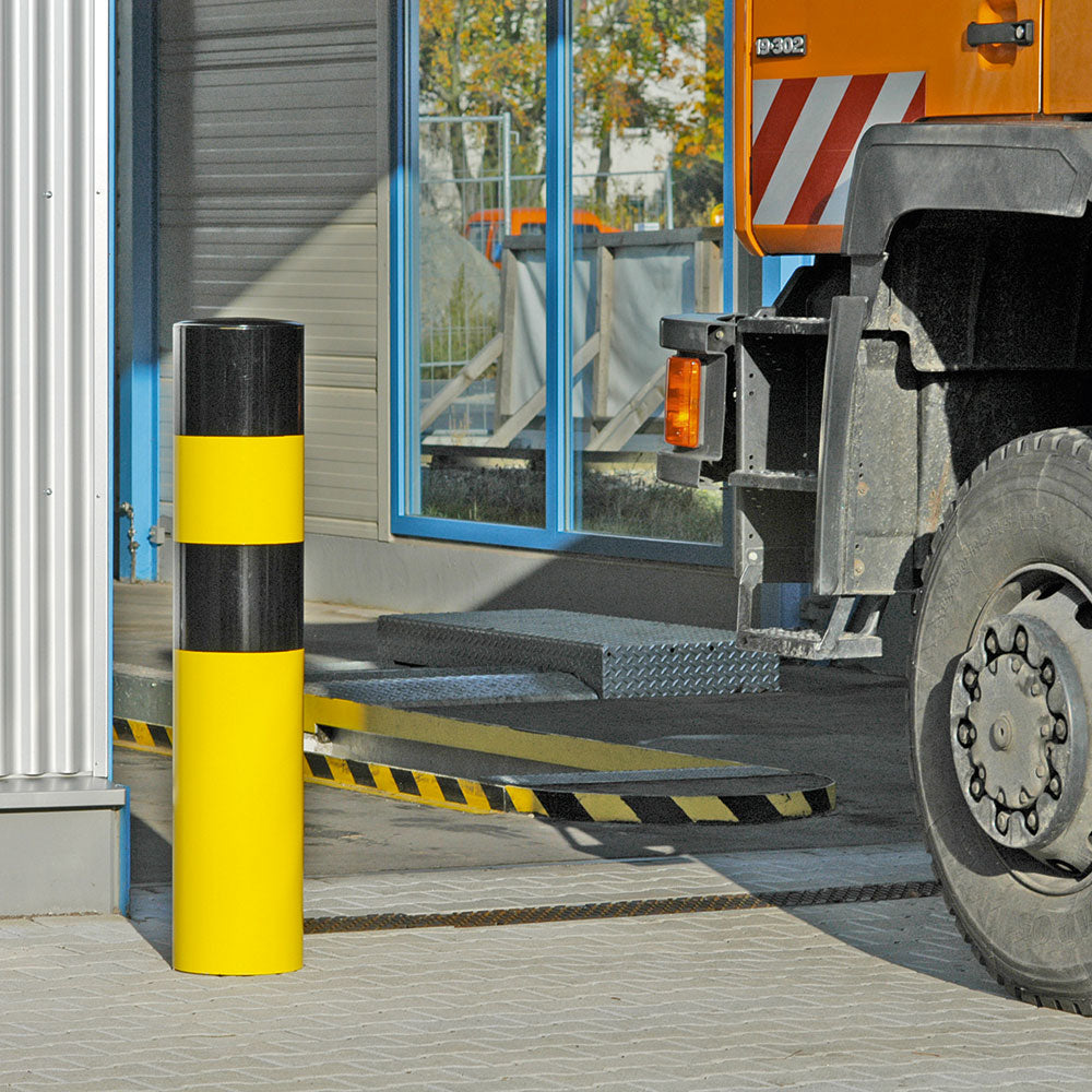 Black Bull Heavy Duty Bollard - XXL - IndustraCare