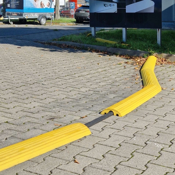 TRAFFIC-LINE Cable/Hose Protection Ramps – Small | Heavy-Duty 3-Channel Protector