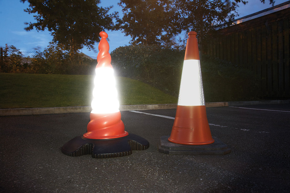 Skipper 36m Retractable Cone and Topper Kit - IndustraCare