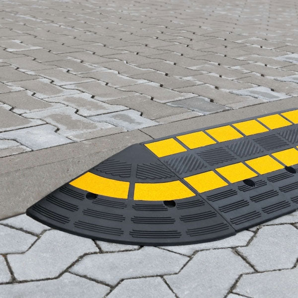 Traffic-Line Heavy Duty Kerb Ramp - IndustraCare